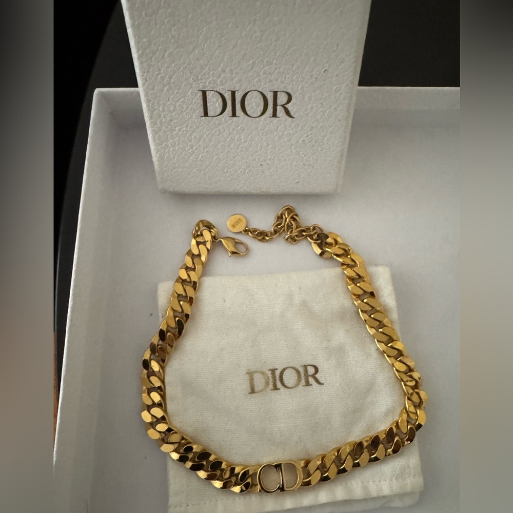 Dior Gold Chain Necklace with CD Emblem - Picture 2 of 4